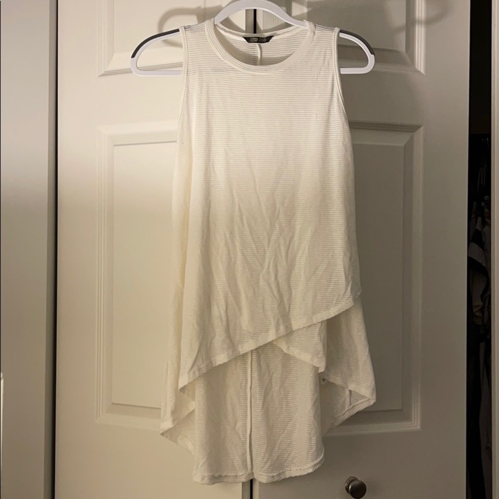 Evereve High-Low Tank